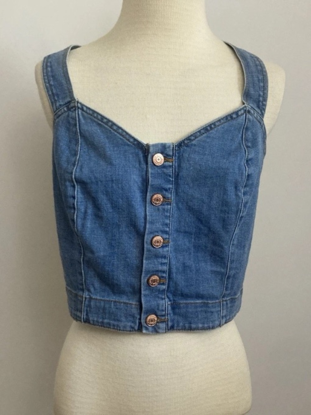 9-27 Jessica Simpson Denim crop Top XL
